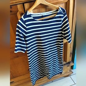 Gap size medium knit dress with short sleeves